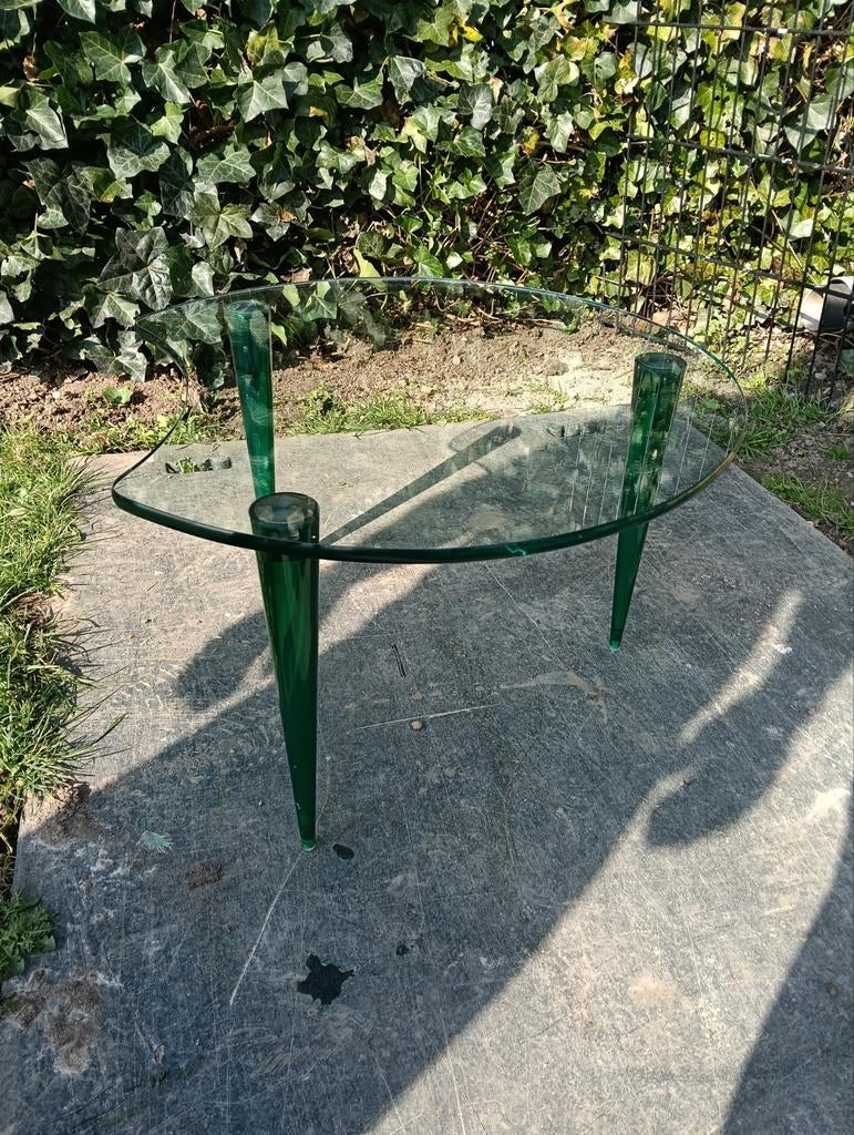 Klein glazen tafeltje                   Tonelli Lobacevskij, Ophalen, Minder dan 50 cm, Gebruikt, Minder dan 50 cm