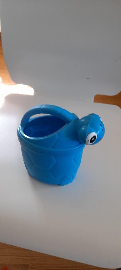 Blauwe kindergieter, Ophalen