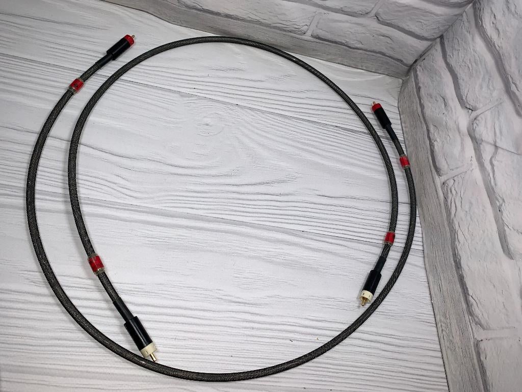 Rca cable from Vadymich interblock, Verzenden, Zo goed als nieuw, Minder dan 2 meter, Interlink-kabel