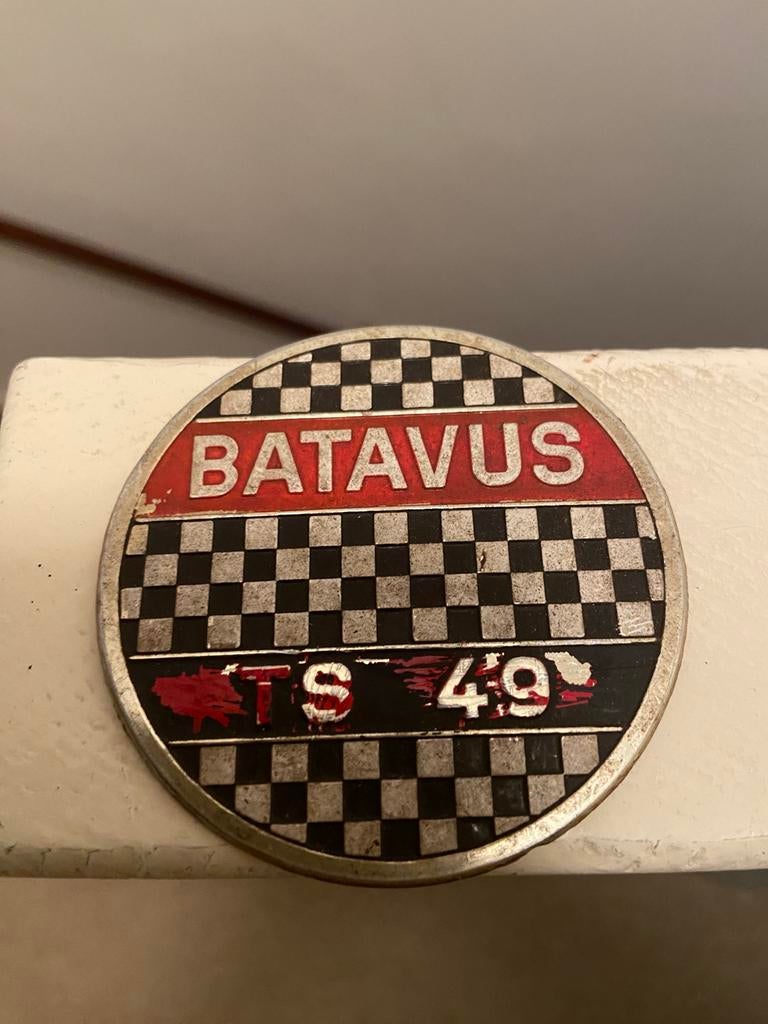 Batavus tank embleem TS 49., Ophalen of Verzenden, Gebruikt, Overige typen