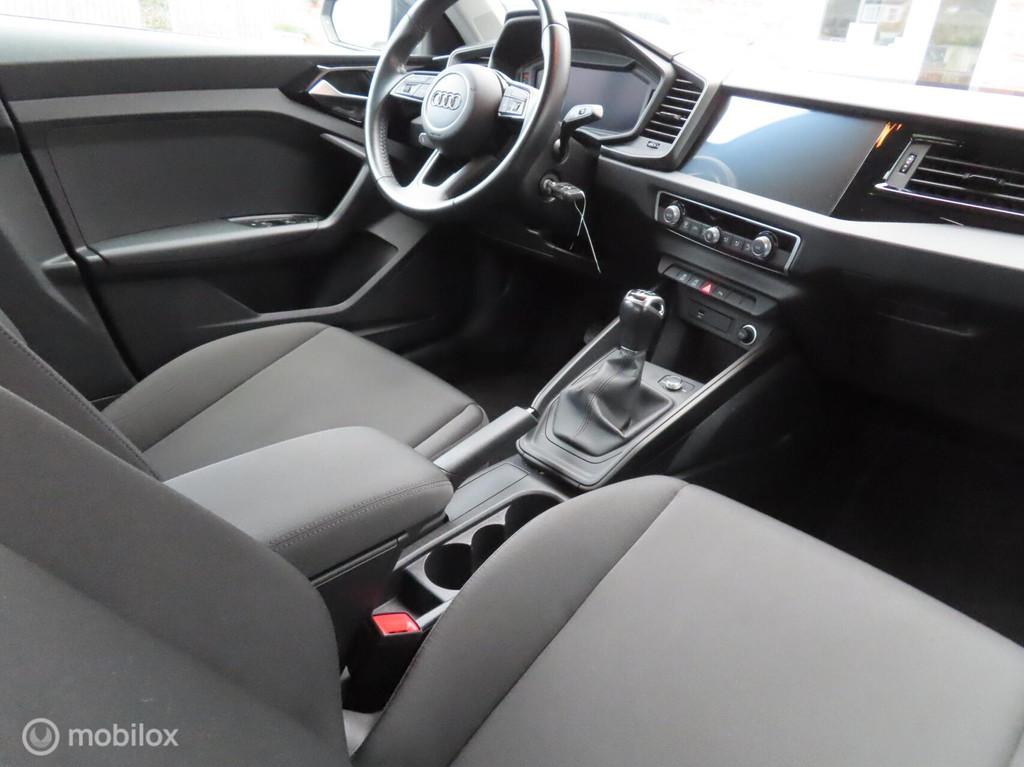 Audi A1 Sportback 25 TFSI Pro Line|Virtueel Cockpit|Parkeers, Voorwielaandrijving, Euro 6, 95 pk, Navigatiesysteem