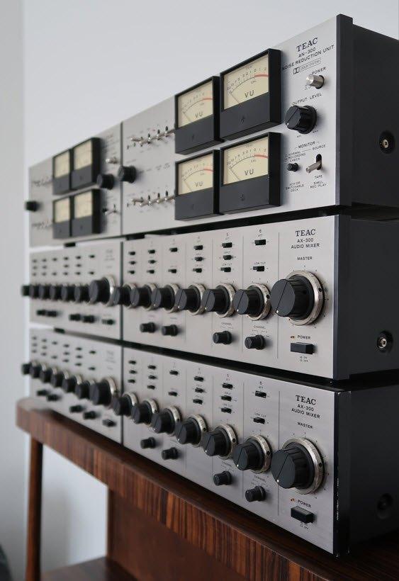Teac AN/AX-300 Vintage Studio Line Mixing Console  Setup., Ophalen, Gebruikt