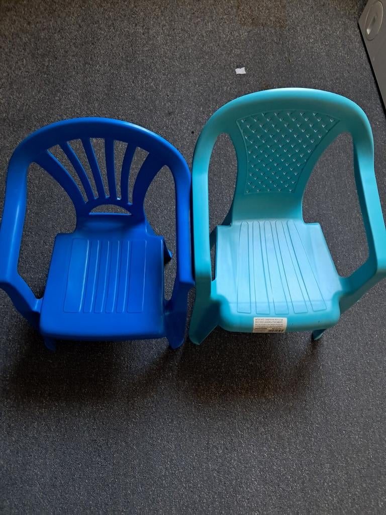 2 x kinder stoeltje zijn nieuw mint kleur is iets groter, Ophalen of Verzenden