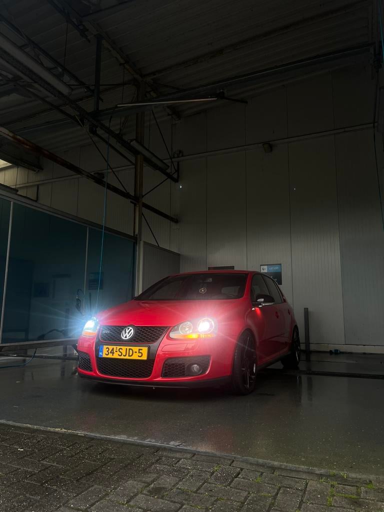 Volkswagen Golf 5 2.0 GTI  5D AUT 2005 Rood |VOL OPTIES|, Zwart, 4 cilinders, 1984 cc, Lichtsensor