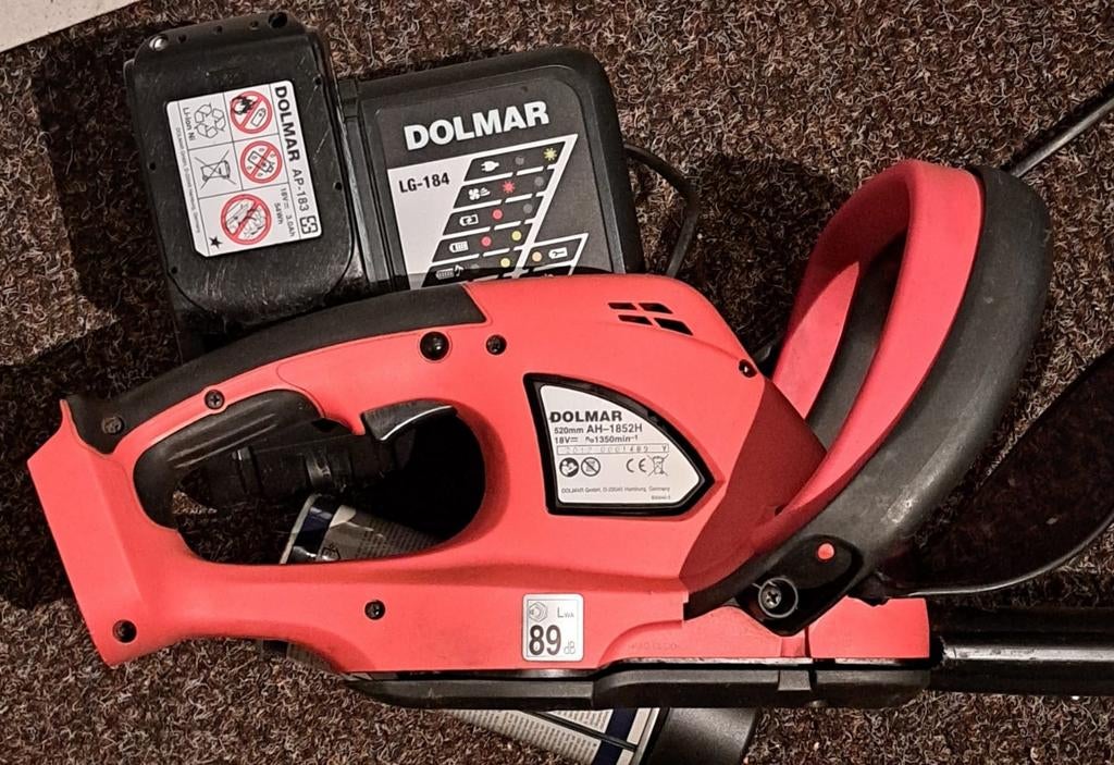 Dolmar accu heggenschaar 18V Li-ion 3Ah 52mm incl. grastrim, Ophalen of Verzenden, Accu