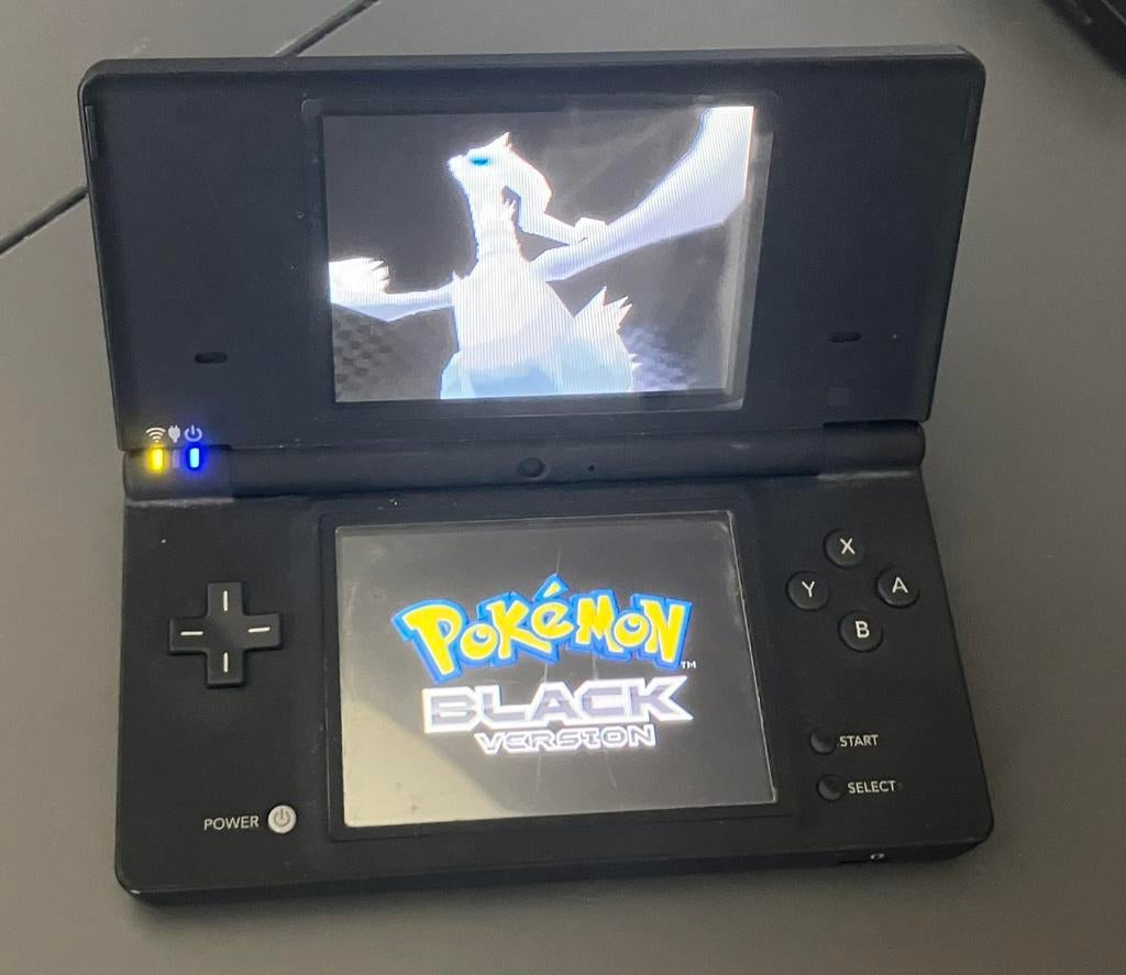 Nintendo DSI met pokemon black, Ophalen, Zwart, Dsi, Gebruikt
