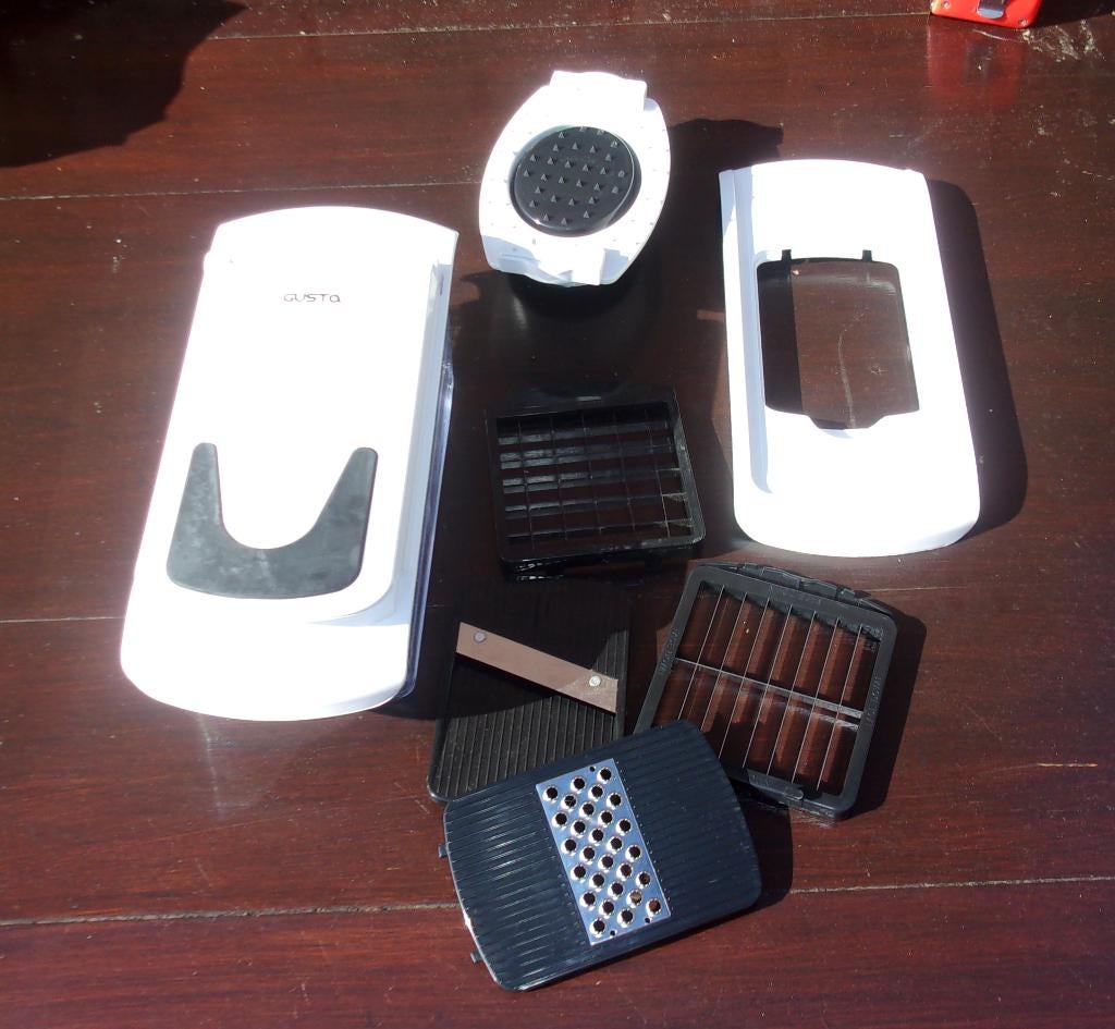 Gusta groentensnijderset, Overige materialen, Overige typen, Ophalen of Verzenden, Zo goed als nieuw