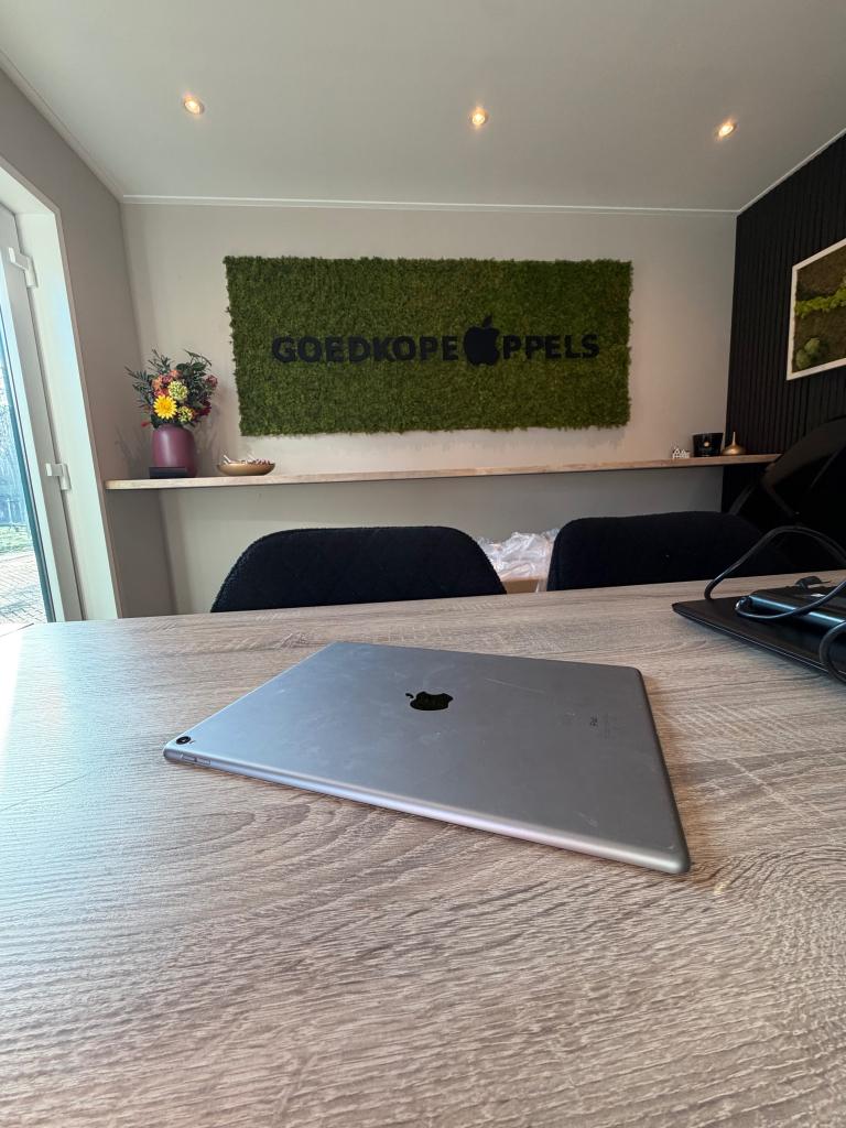 iPad Pro 12 9 inch 2e Generatie 64GB | Barst, Ophalen, Apple, Cupertino California, Support@apple.com