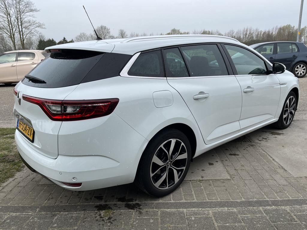 Renault Mégane Estate 1.3 TCe Bose / Camera / PDC V+A / Cli, Voorwielaandrijving, 12 maanden, Gebruikt, 4 cilinders