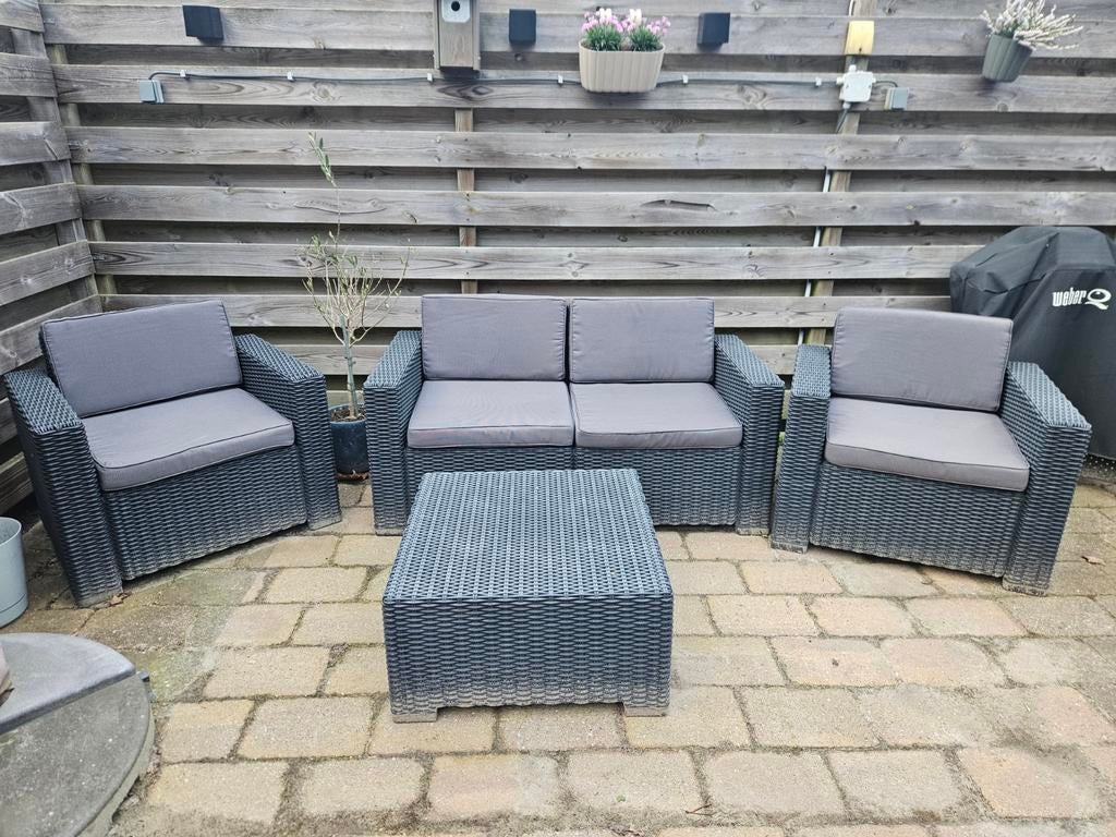 Allibert tuinset inclusief kussens., Ophalen, 4 zitplaatsen, Gebruikt, Bank