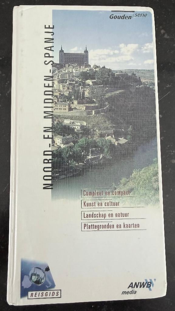 Spanje - Noord en Midden Spanje, Boeken, Europa, Ophalen of Verzenden, Zo goed als nieuw, Reisgids of -boek