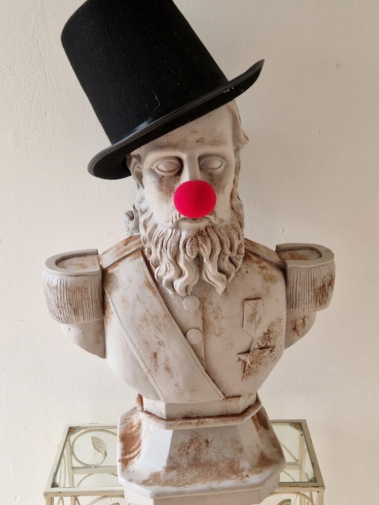 Buste kunststof, Ophalen