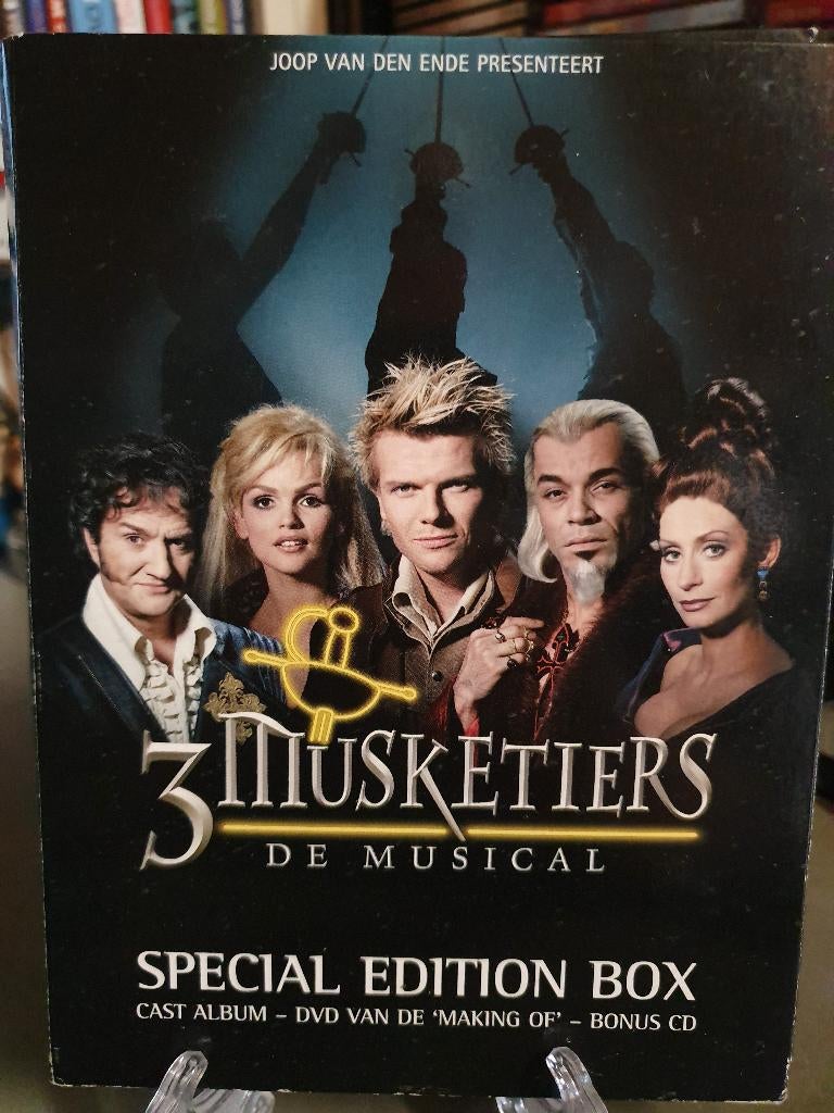 3 Musketiers de musical special edition box, Alle leeftijden, Ophalen, Zo goed als nieuw
