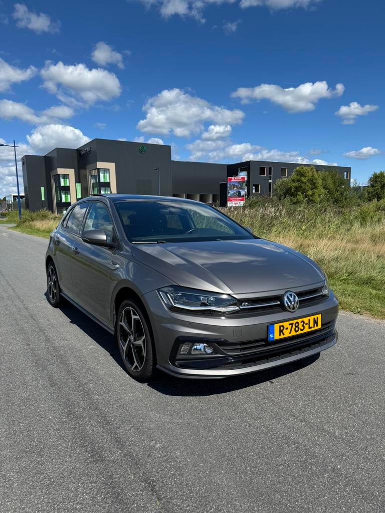 Volkswagen Polo 1.0 TSI 3x R-Line Pano / Virtual / 116 PK, 49 €/maand, 115 pk, Particulier, 3 cilinders