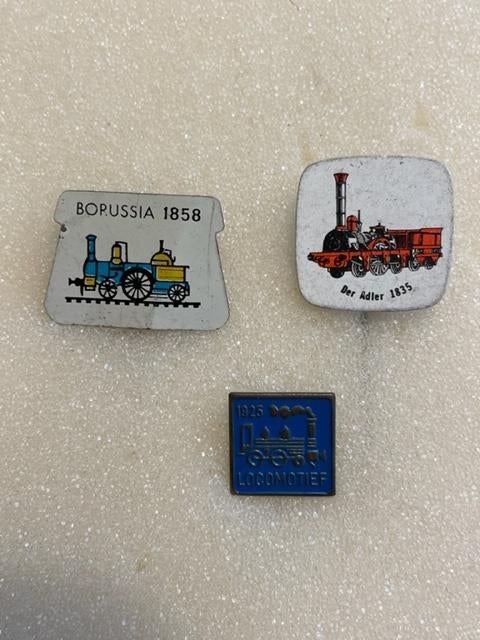 Treinen speldjes, Ophalen of Verzenden, Gebruikt, Overige onderwerpen