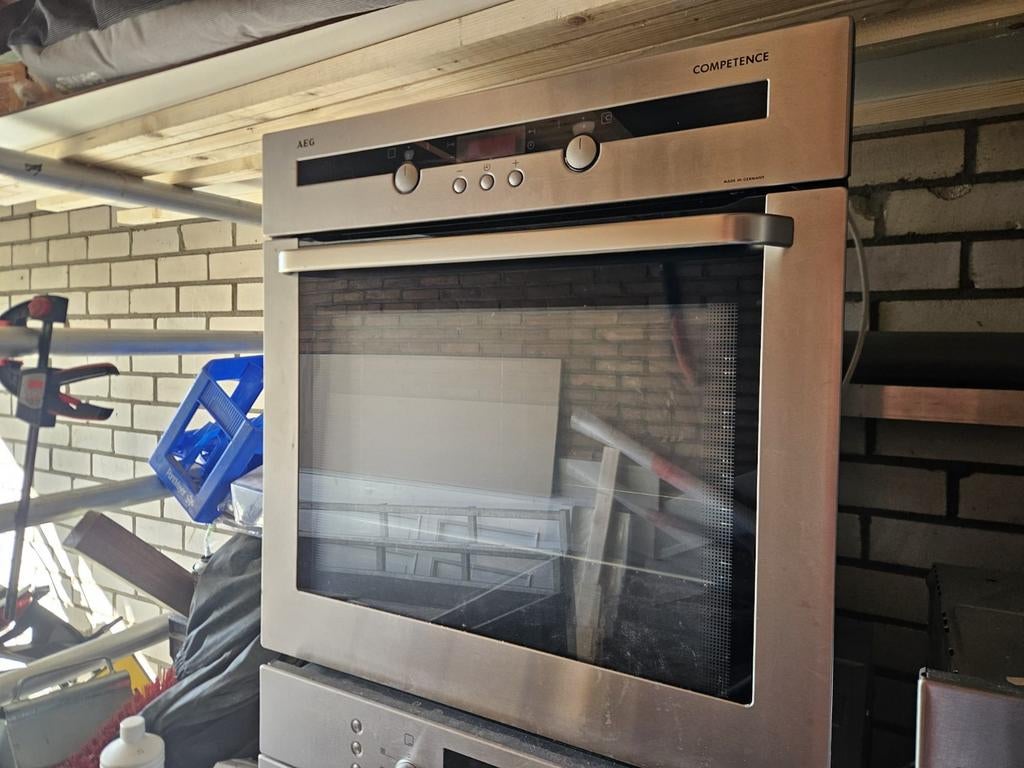 Zo goed als nieuwe AEG inbouw oven - snel beschikbaar!, Witgoed en Apparatuur, Ovens, Oven, Zo goed als nieuw, Inbouw, 45 tot 60 cm
