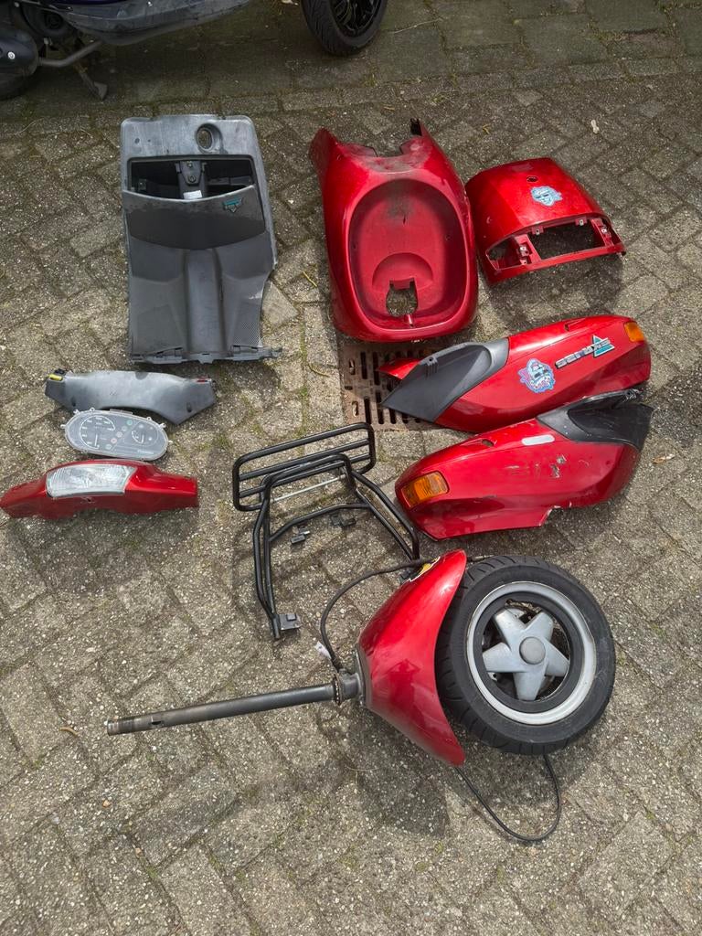 Piaggio skipper complete onderdelen kappenset, Ophalen