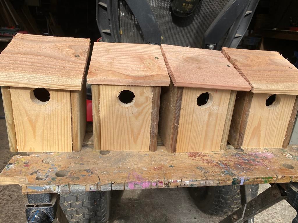 Laaste 6 vogelhuisjes nestkastjes broedblok, Dieren en Toebehoren, Vogels | Hokken en Kooien, Ophalen of Verzenden, Nieuw, Hout
