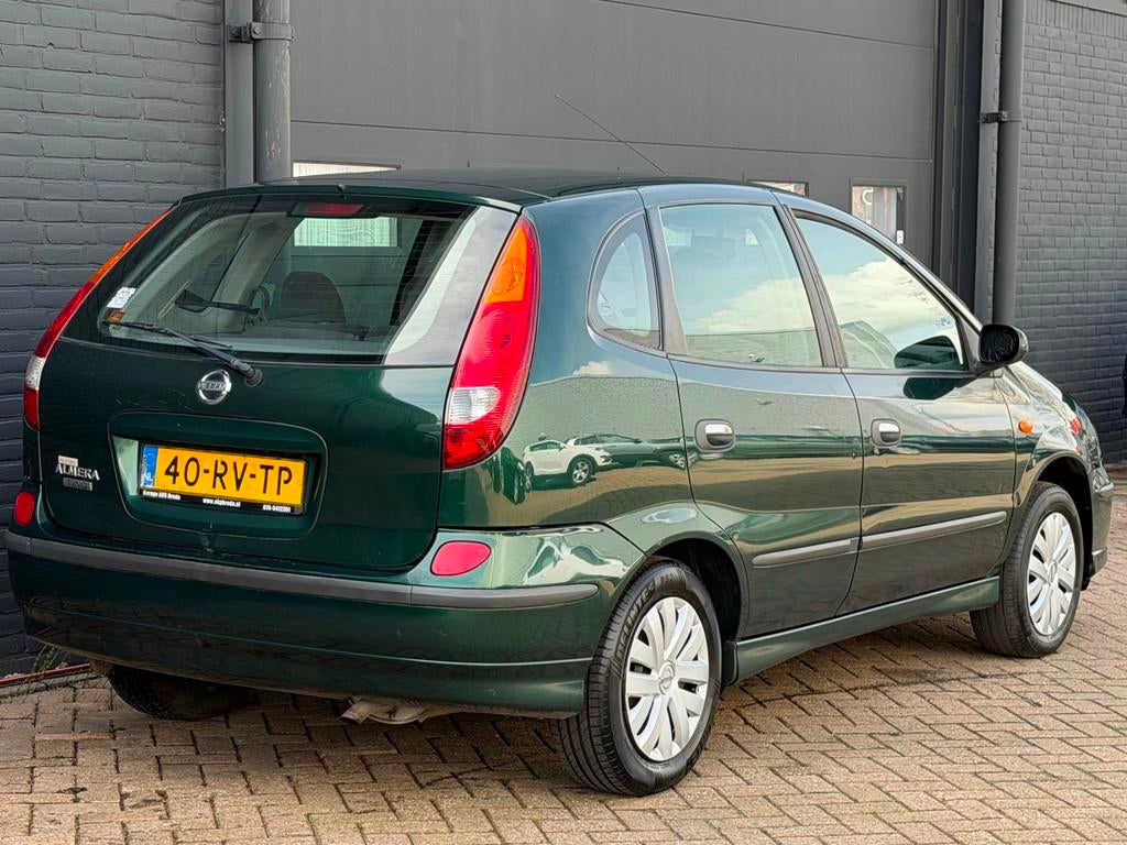 Nissan Almera Tino 1.8 Acenta AIRCO NAVI CRUISE Verbruikt ol, Stof, Almera Tino, 116 pk, Origineel Nederlands