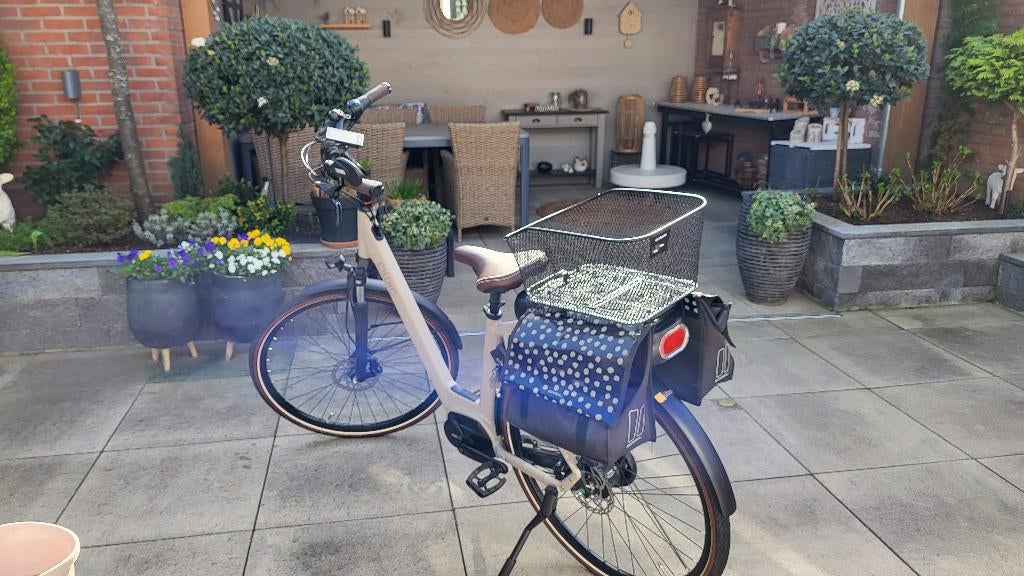 qwic damesfiets maat 46, Fietsen en Brommers, Elektrische fietsen, Ophalen, Qwic, Zo goed als nieuw, 47 tot 51 cm