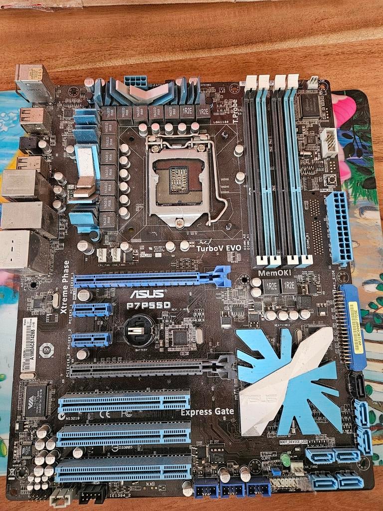 ASUS P7P55D Moederbord - Werking Onbekend, Ophalen of Verzenden
