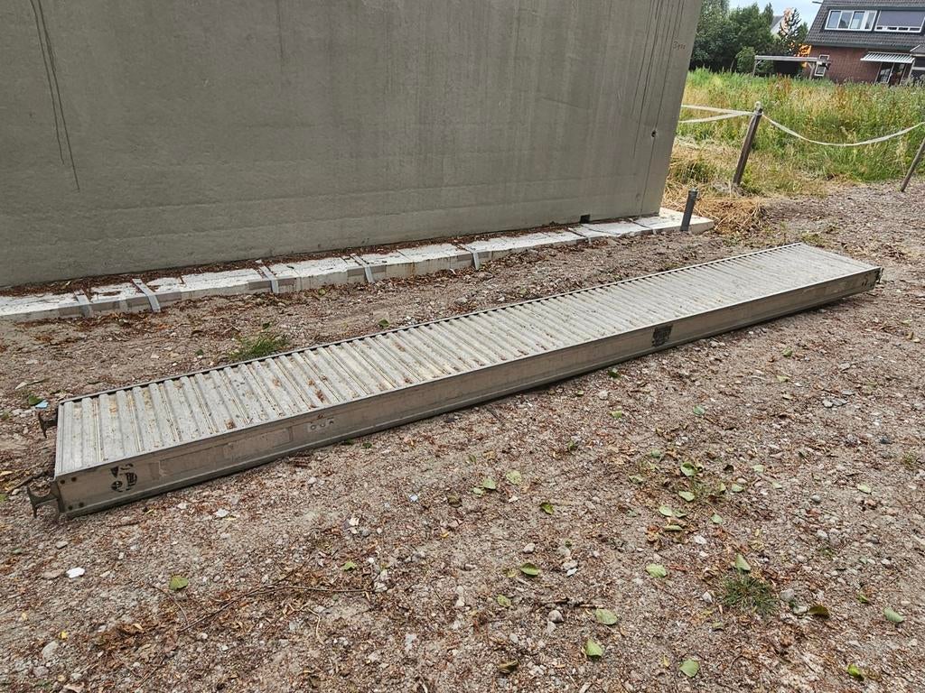 Werkbrug / loopbrug van 5 meter, Ophalen, 4 meter of meer