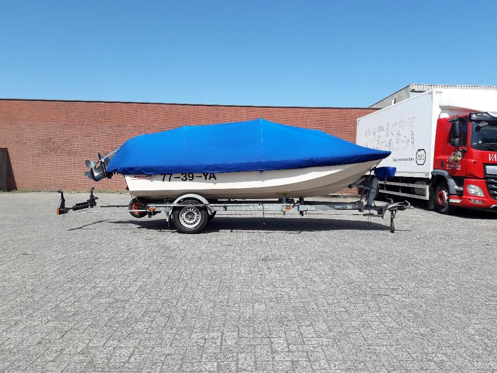 Boston Whaler, Watersport en Boten, Vis- en Consoleboten, 70 pk of meer, Ophalen of Verzenden, Zo goed als nieuw, 3 tot 6 meter