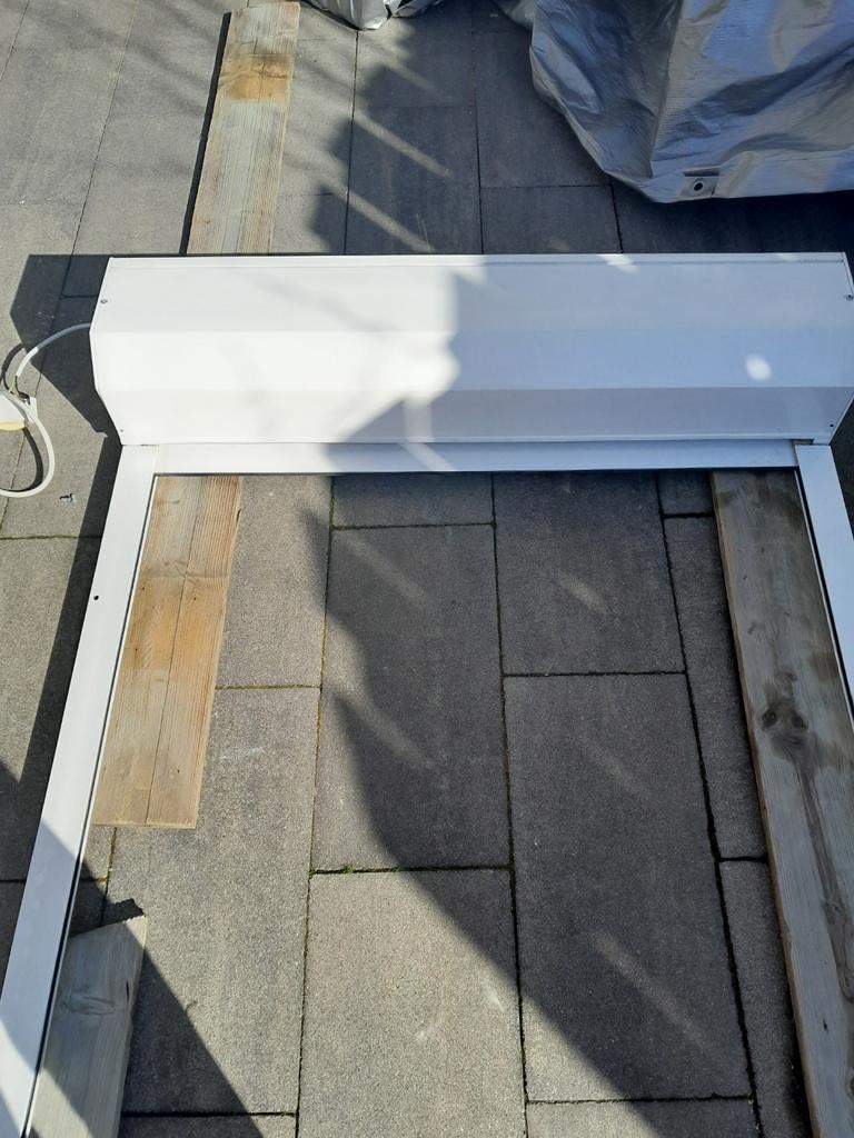 Elektrisch rolluik met motor, wit, 107x260 cm, Gebruikt, 100 tot 150 cm, 200 cm of meer, Wit