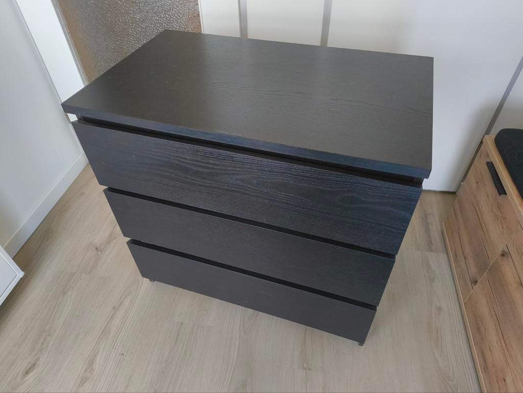 Malm Kattenbak kast, omgebouwd, Ophalen, Gebruikt, Gesloten