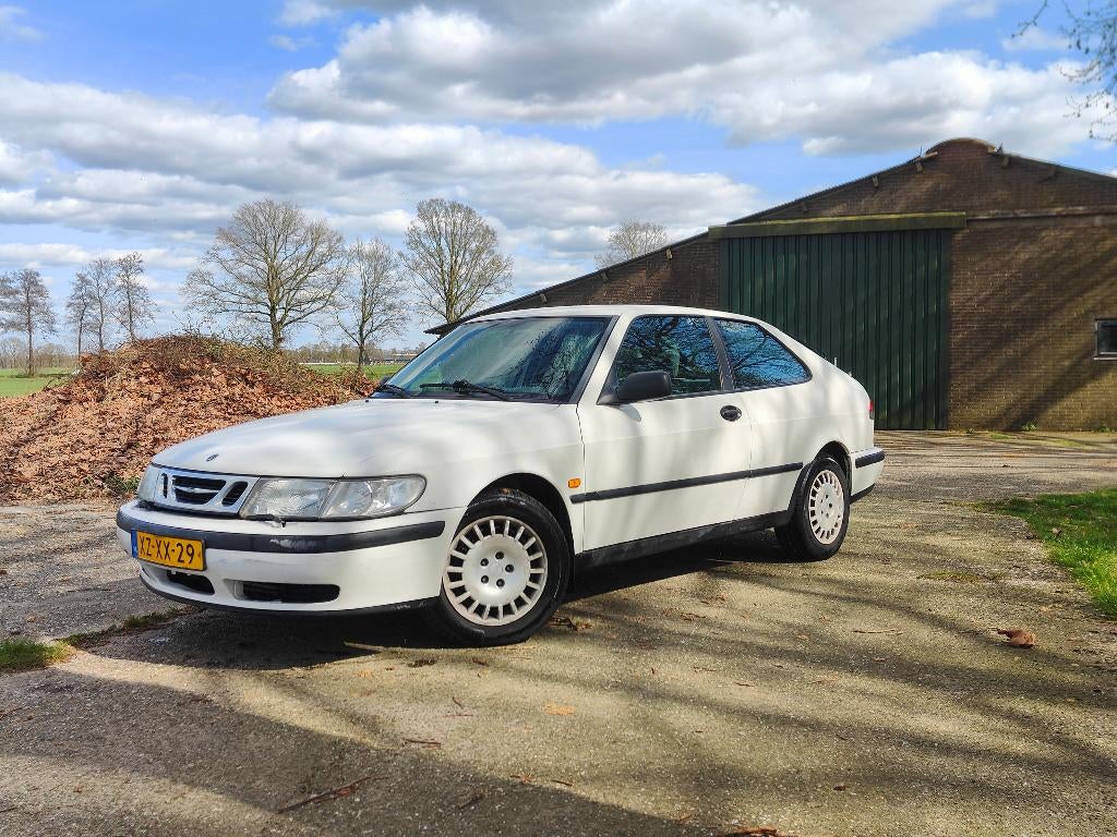 Saab 9-3 2.0 - Coupe AUT 1999 Wit - Technisch Perfect, Auto's, Saab, Bluetooth, 4 cilinders, 700 kg, Wit