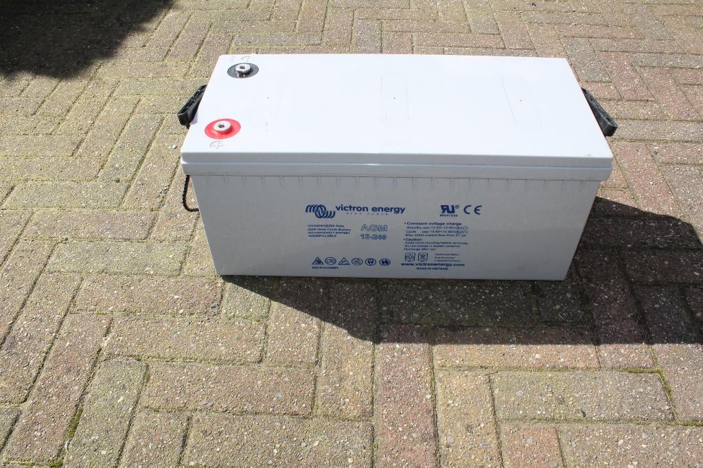 12V / 240Ah  AGM VICTRON, Ophalen, Nieuw