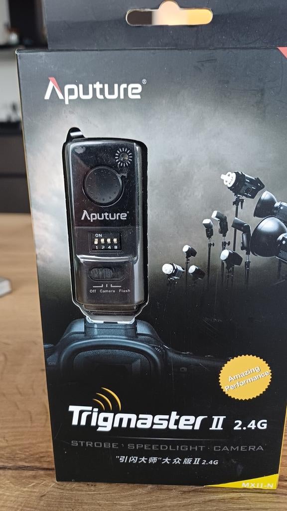 Aputure Triaster II 2.4G, Ophalen of Verzenden, Nieuw