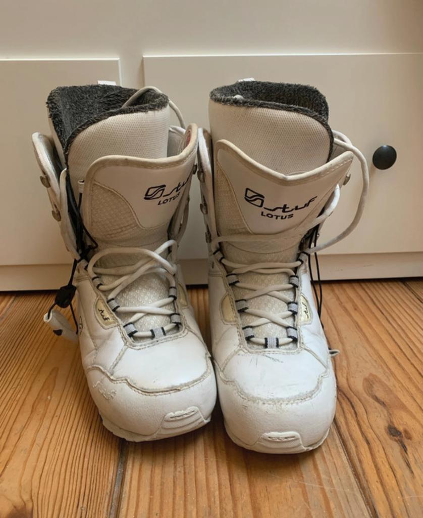 Stuf Lotus Snowboard Boots - Maat 39.5, Ophalen of Verzenden, Gebruikt, Snowboots