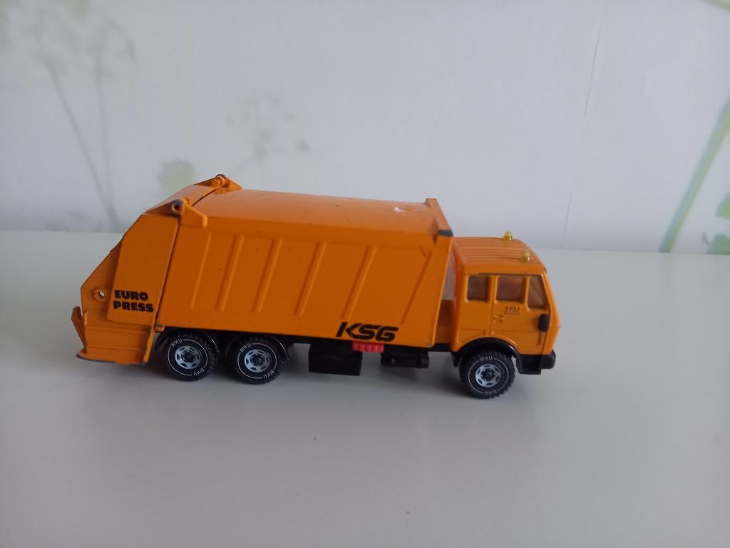 mercedes vuilniswagen siku, Ophalen of Verzenden, Gebruikt, Auto, SIKU