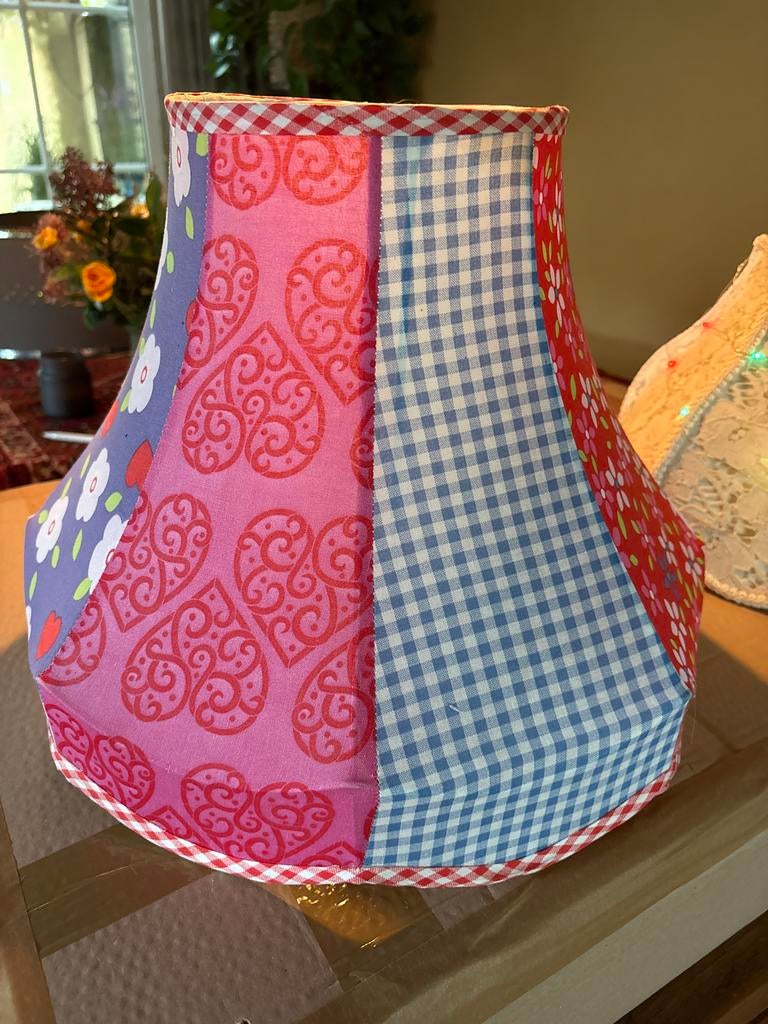 Carnavals lampenkappen, Ophalen, Zo goed als nieuw, Carnaval