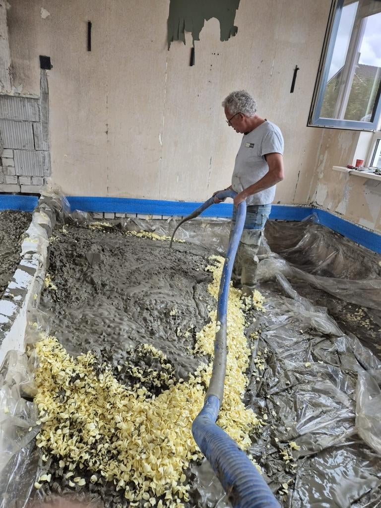 Isolatie opzuigen eps piepschuim korels chips, Doe-het-zelf en Verbouw, Isolatie en Afdichting, Ophalen of Verzenden