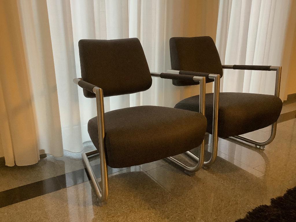 Twee fauteuils van Xooon type Zeno, Ophalen, Minder dan 75 cm, Zo goed als nieuw, 50 tot 75 cm