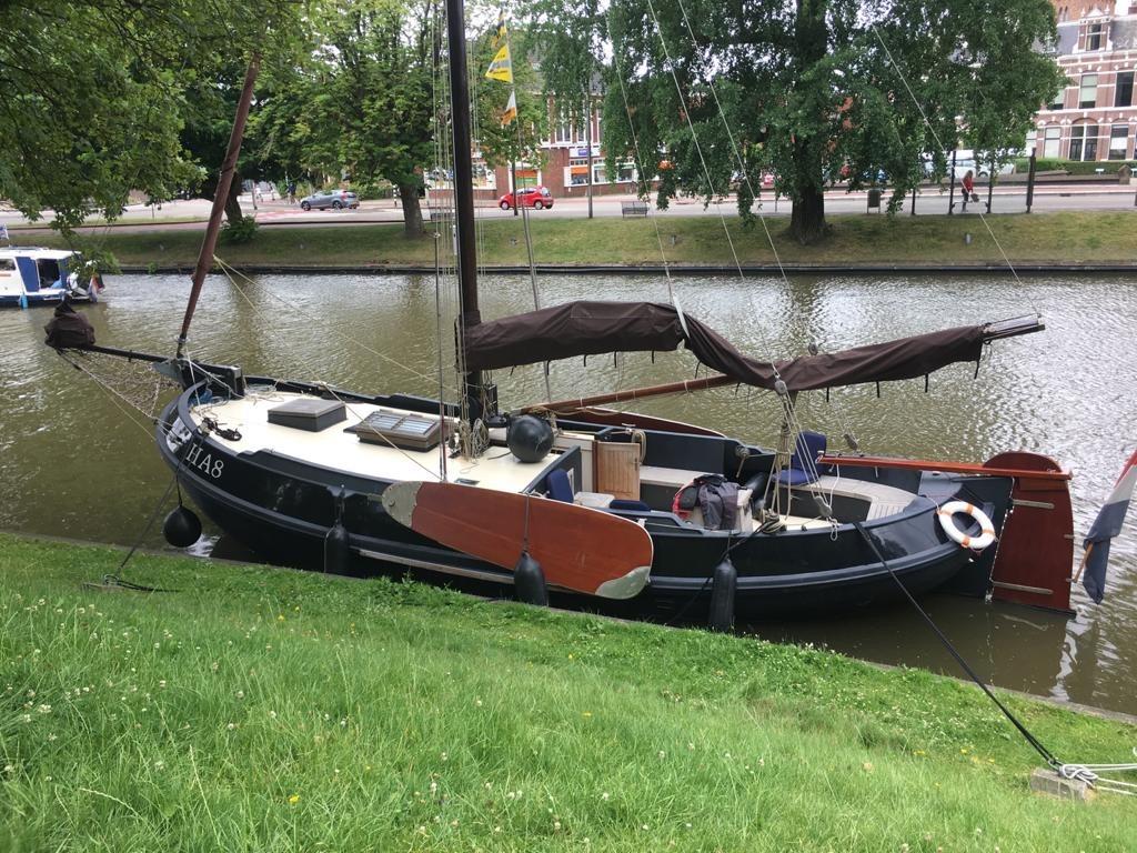 Lemsteraak Visserman Swarte Faam HA8, Zeilboot of Zeiljacht
