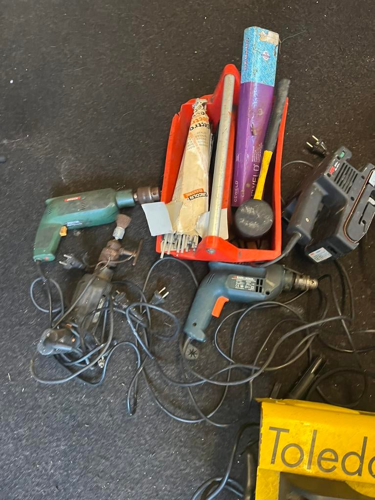 Diverse elektrisch gereedschap schuur opruiming, Ophalen of Verzenden, Zo goed als nieuw, Minder dan 150 ampère, Elektroden