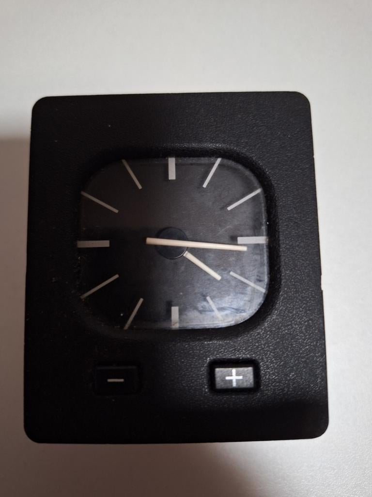 BMW E30 Klok / Analoge klok, Ophalen of Verzenden, Gebruikt, BMW