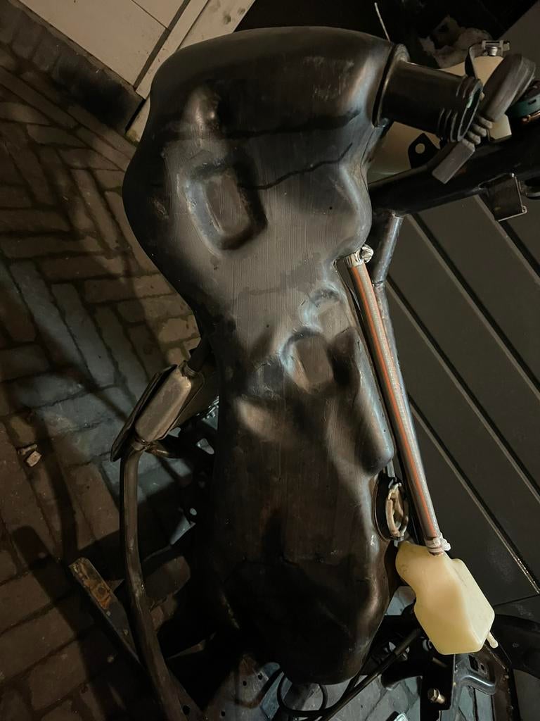 Gilera runner tank, Ophalen