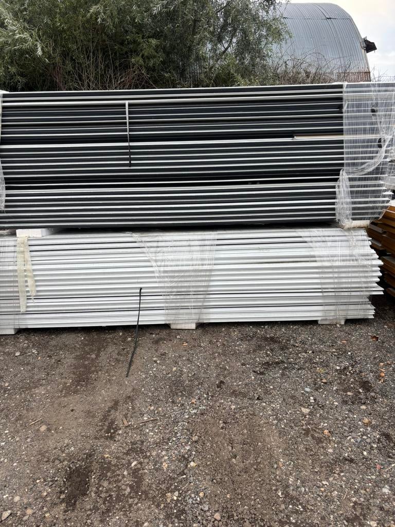 Te koop zeer mooie nieuwe sandwichpanelen