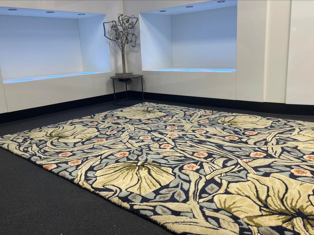 Brink en Campman Morris & Co Pimpernel Indigo tapijt, Huis en Inrichting, Stoffering | Tapijten en Kleden, Ophalen, Nieuw, Rechthoekig