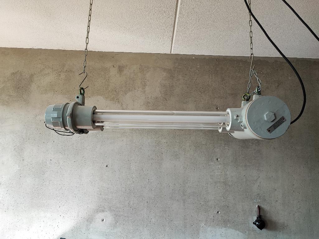 Industriële lamp, bunkerlamp, dimbaar led en 2 jaar garantie, Huis en Inrichting, Ophalen, Gebruikt, Glas, 75 cm of meer