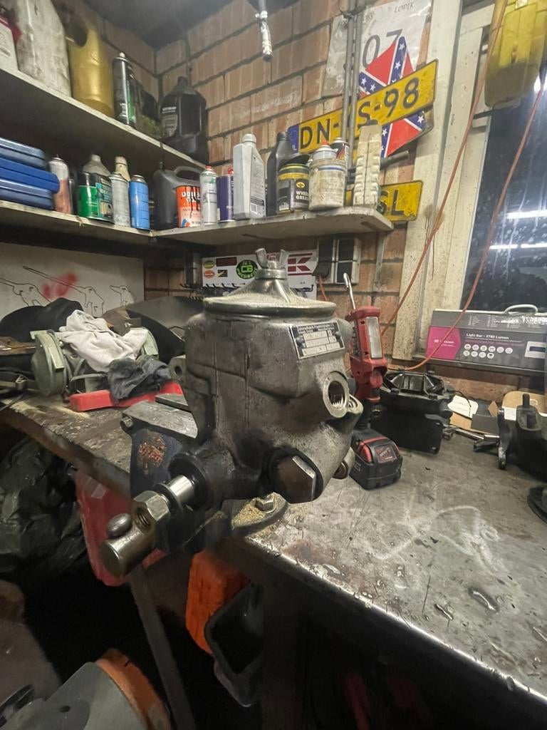 Stuurpomp mercedes w123, Ophalen of Verzenden