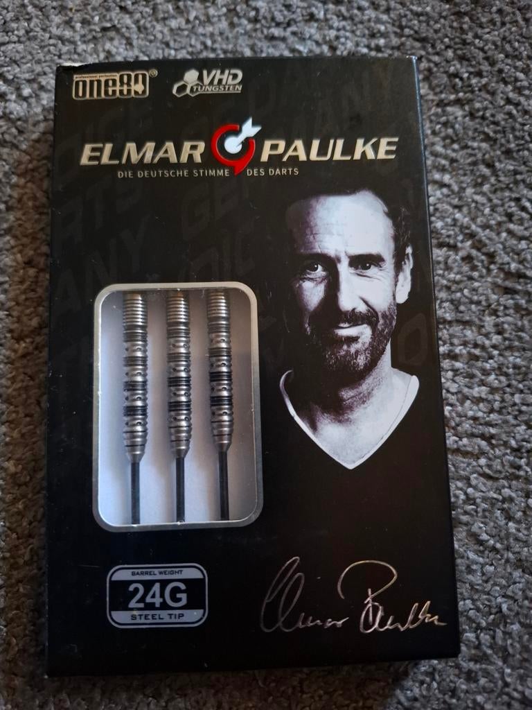 Dartpijlen - 24 gram, Sport en Fitness, Darts, Ophalen of Verzenden, Zo goed als nieuw, Pijlen