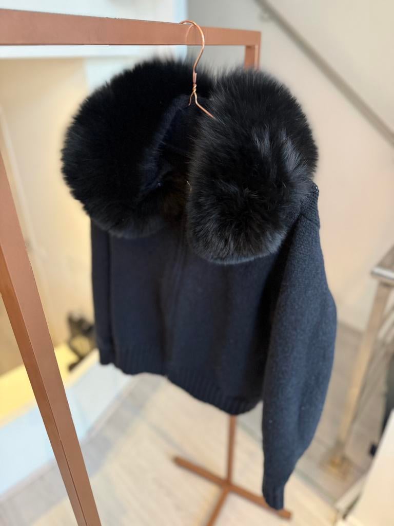 Fur vest, Ophalen of Verzenden, Zo goed als nieuw