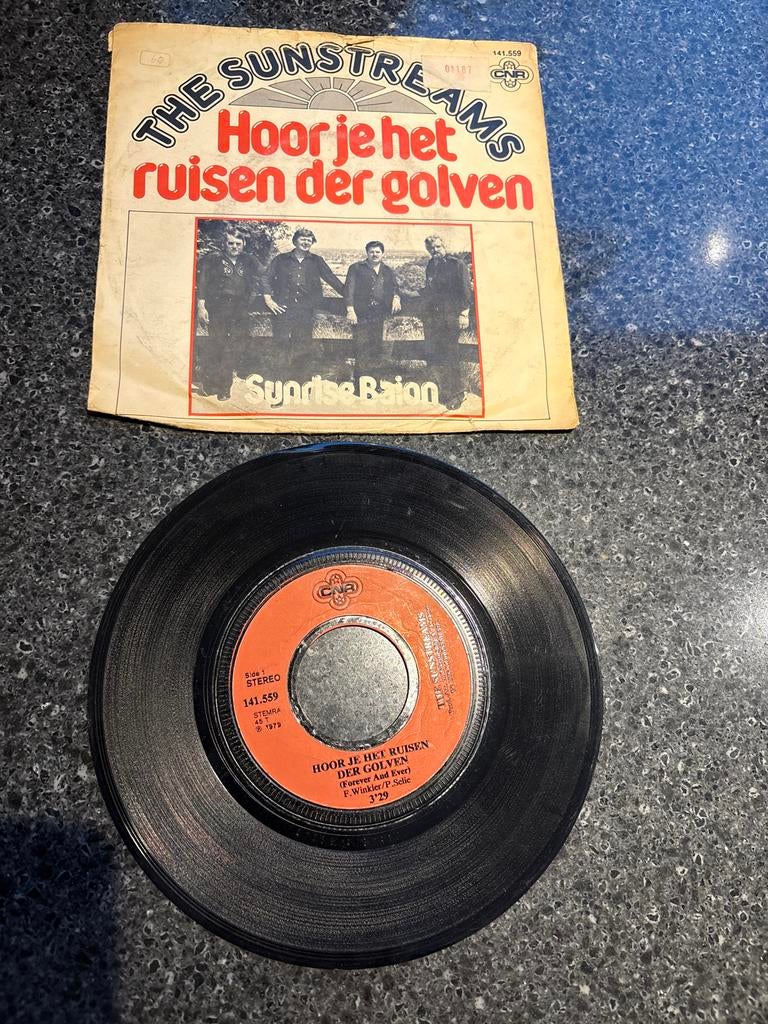 The Sunstreams - Hoor je het ruisen der golven - Single, Cd's en Dvd's, Vinyl Singles, Gebruikt, 7 inch, Single, Ophalen of Verzenden
