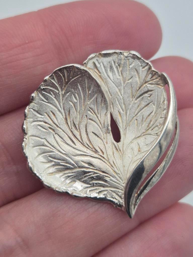 Mooie vintage K&L 835 zilveren broche, Sieraden, Tassen en Uiterlijk, Broches, 4 tot 7 cm, Gebruikt, Verzenden, Zilver