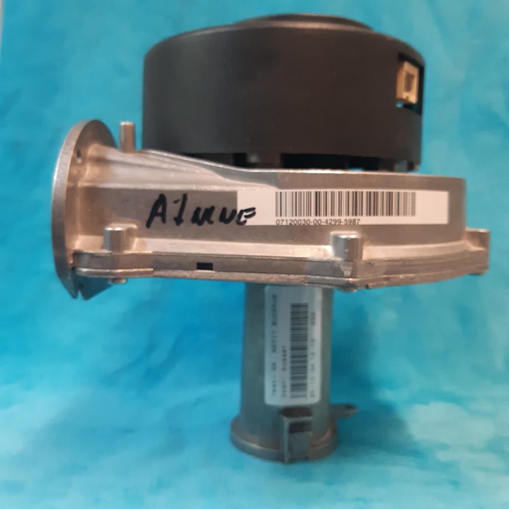 Nefit  Smartline Ventilator   620.010A         7099387, Doe-het-zelf en Verbouw, Gebruikt, Minder dan 30 cm, Hoog rendement (Hr)